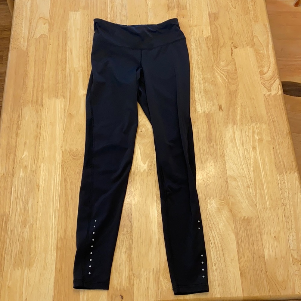 Black leggings